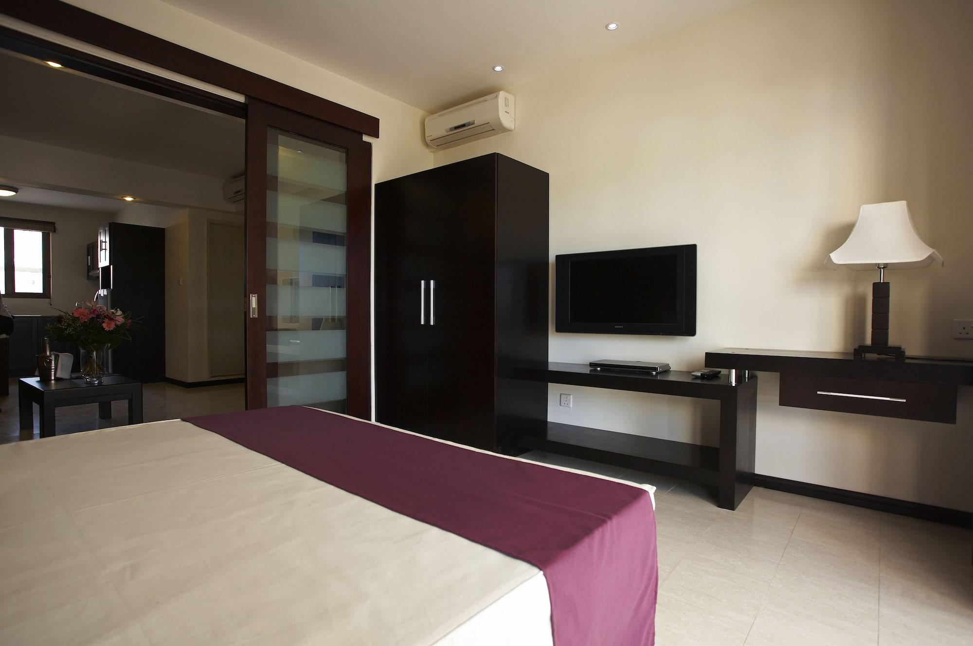Grand Bay Suites Ngoại thất bức ảnh