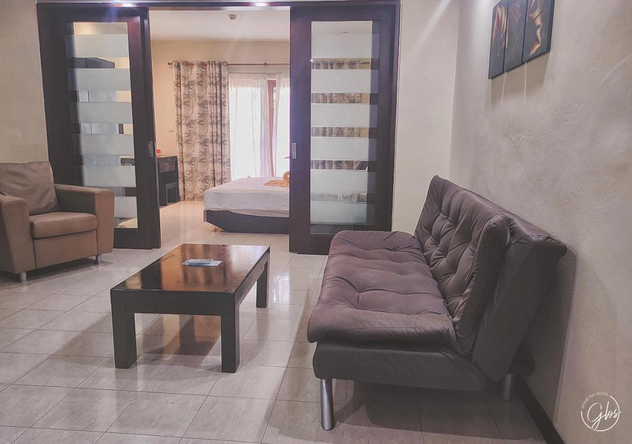 Grand Bay Suites Ngoại thất bức ảnh