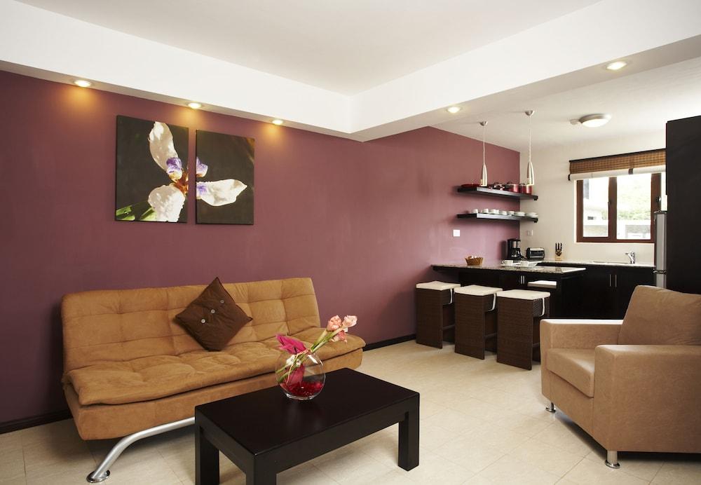 Grand Bay Suites Ngoại thất bức ảnh