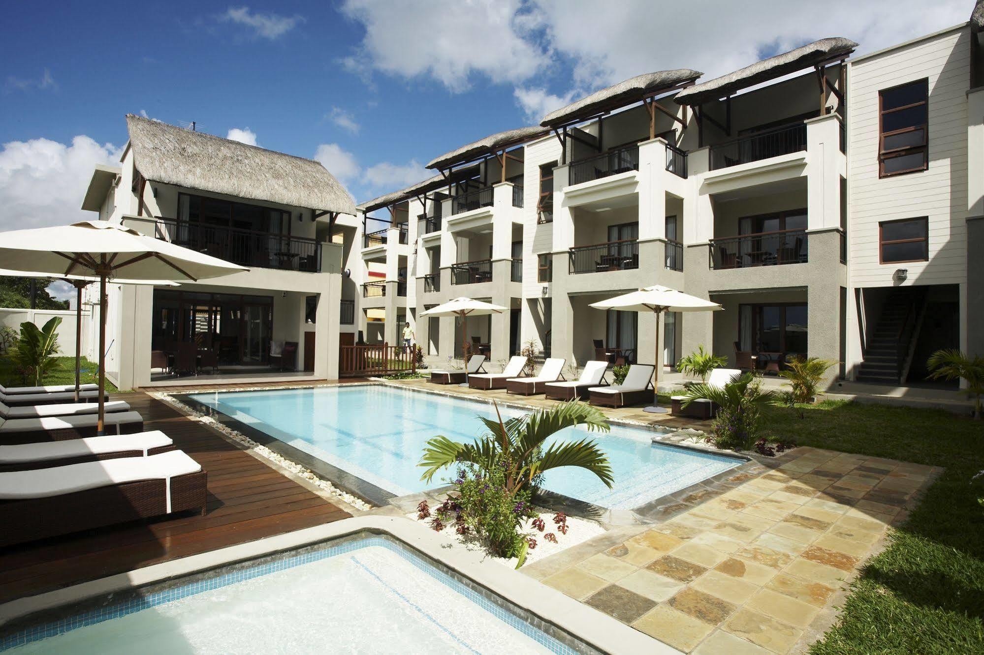 Grand Bay Suites Ngoại thất bức ảnh