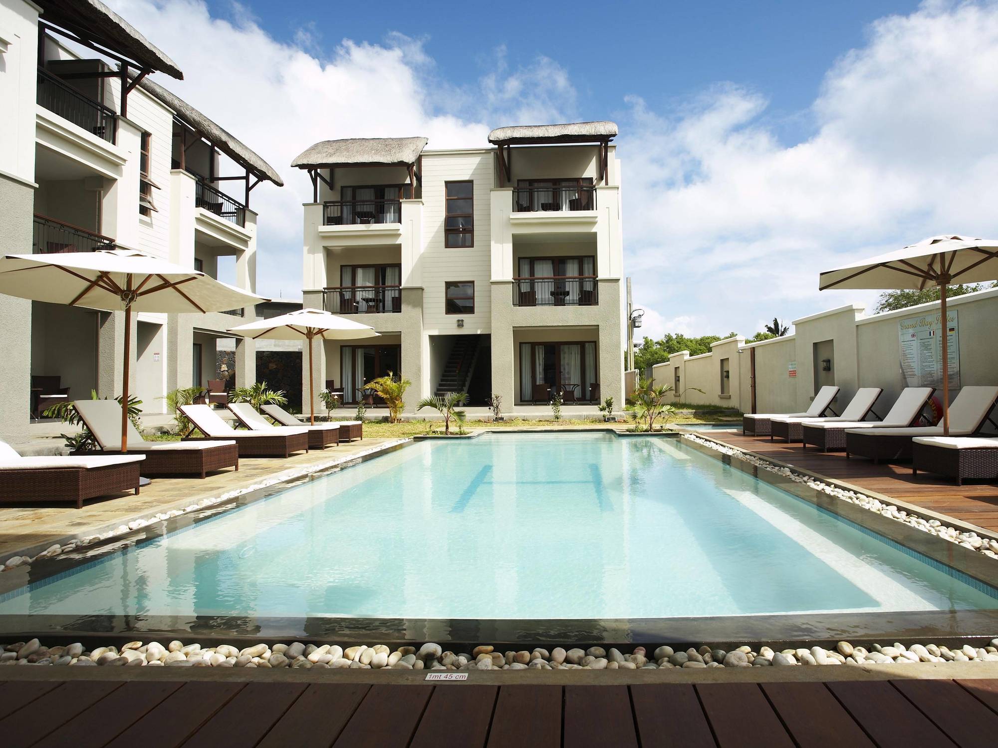 Grand Bay Suites Ngoại thất bức ảnh