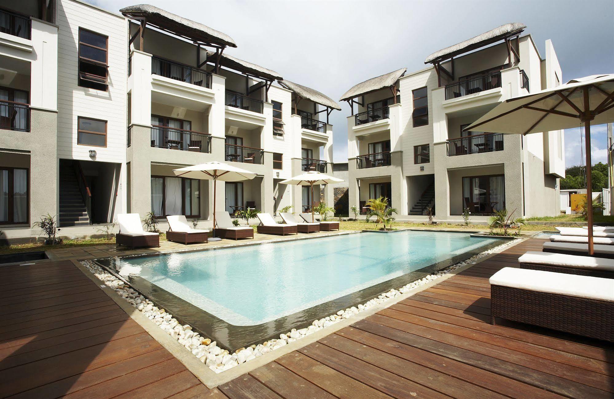 Grand Bay Suites Ngoại thất bức ảnh